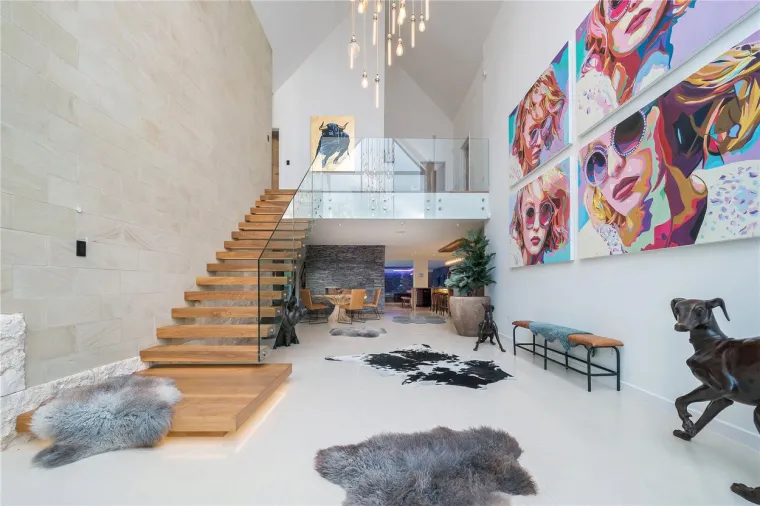 Cristiano Ronaldo prodaje luksuznu vilu za &scaron;est milijuna eura: Zavirite u 'remek-djelo modernog dizajna'