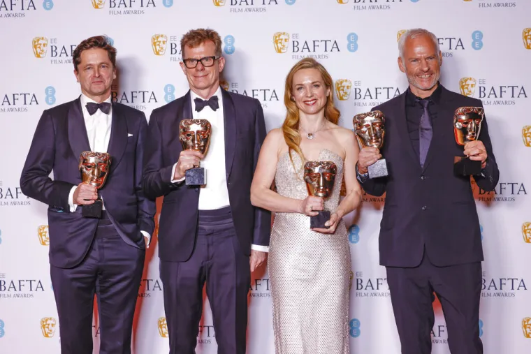 Peter Czernin, Graham Broadbent, Kerry Condon i Martin McDonagh