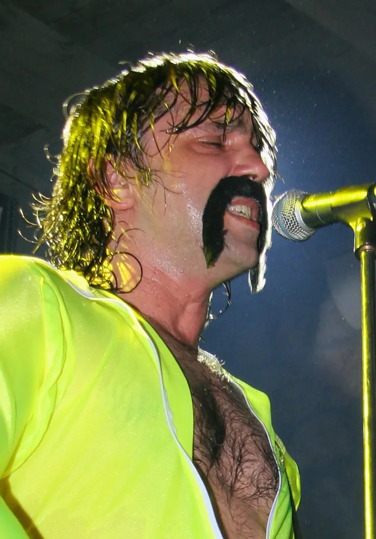 Oni kažu, 'sve je to rokenrol': Ako su ovo dosadašnji kostimi grupe Let 3, što nas tek čeka na Eurosongu?