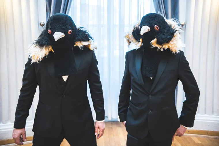 Oni kažu, 'sve je to rokenrol': Ako su ovo dosada&scaron;nji kostimi grupe Let 3, &scaron;to nas tek čeka na Eurosongu?