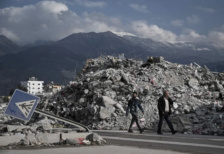 Pogledajte potresne fotografije nakon najnovijeg potresa u Turskoj: Tuga i jad, sve im je uni&scaron;teno