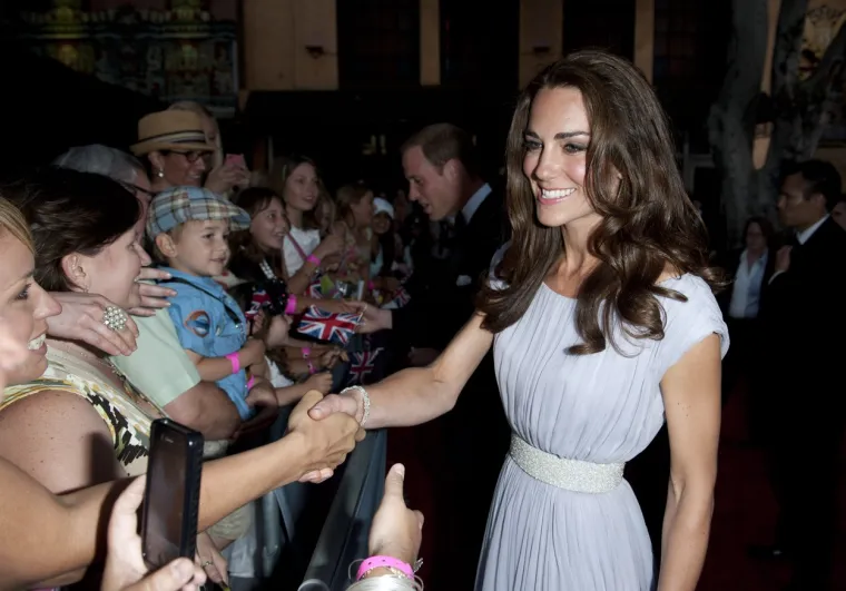 Kate Middleton sve vi&scaron;e postaje kao prava princeza iz bajke: Pogledajte njezina najbolja izdanja s BAFTE