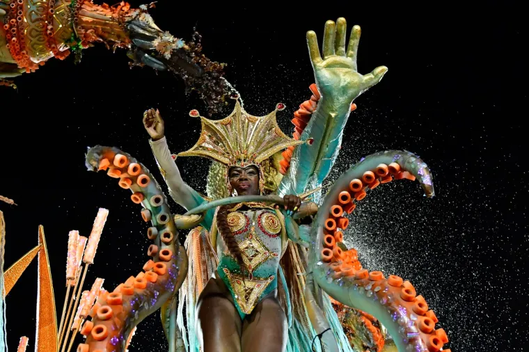 &Scaron;arenilo boja na sve strane! Pogledajte karnevalsko ludilo iz Rio de Janeira