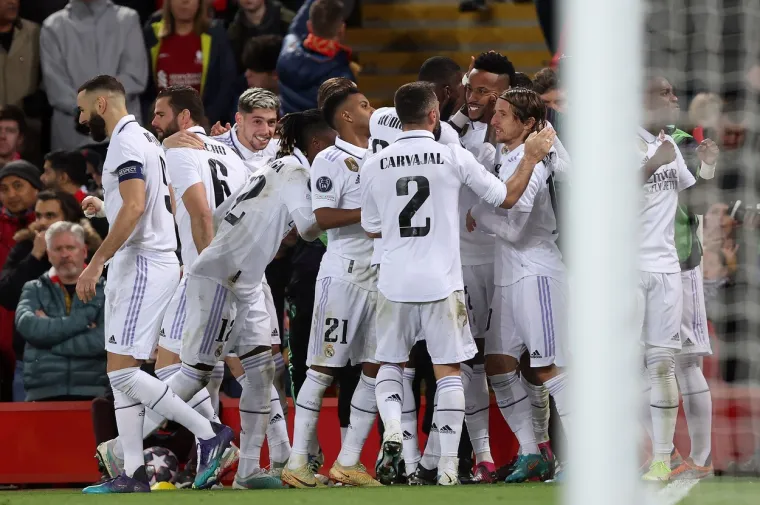 Je li ovo vlak ili formula 1? Ne, ovo je Luka Modrić u 38. kojeg ni kamera ne može uhvatiti. Pogledajte ove epske kadrove