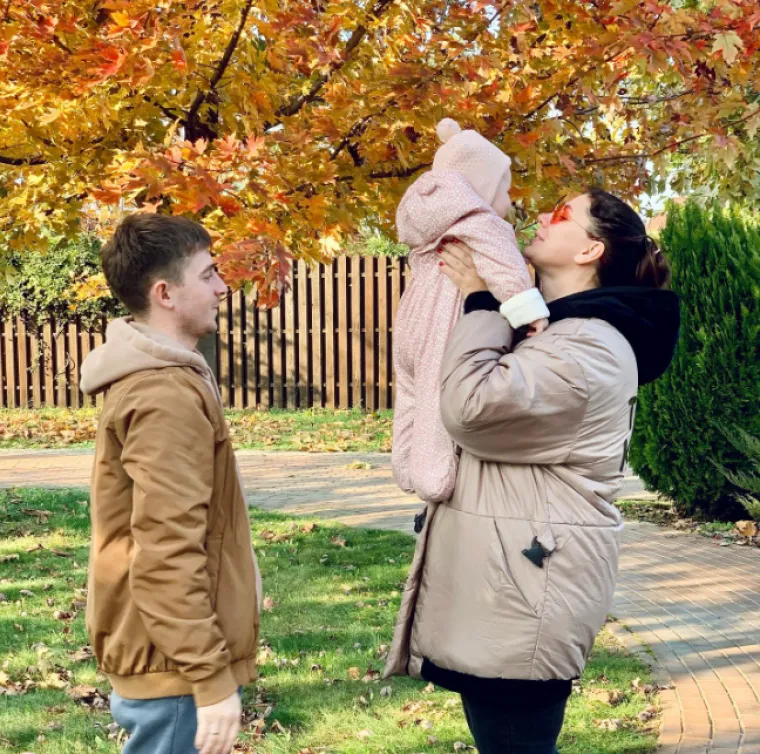 Marina (37) je bila maćeha Vladimiru (23), a sada čekaju drugo dijete: 'Seksala se s mojim sinom dok sam bio u kući...'