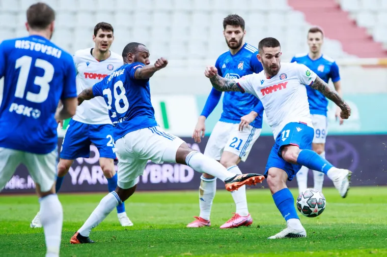 5.5.2021. - Hajduk i Dinamo su remizirali 1-1, a Livaja je u svom prvom vječnom derbiju postigao pogodak