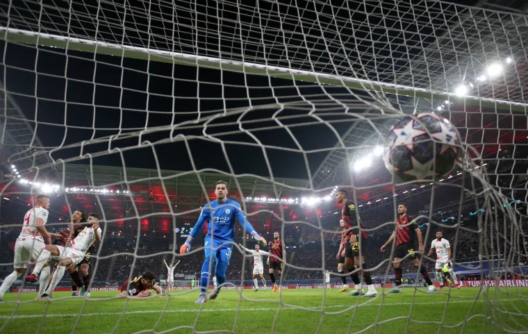 Spusti se Jo&scaron;ko: Pogledajte nebeski skok Gvardiola, zavidio bi mu i 'Air Jordan'