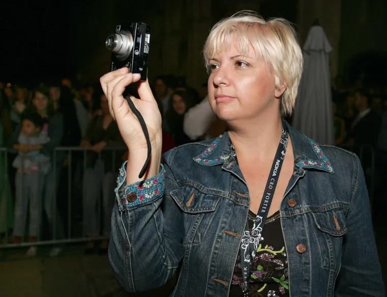 Kroz godine je uvelike promijenila i stil odijevanja. 