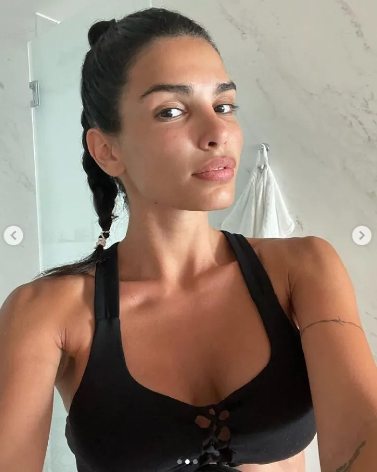 Prala  je aute, pa se udala za nogometaša: Supruga srpske zvijezde brutalnim fotkama podigla temperaturu do usijanja