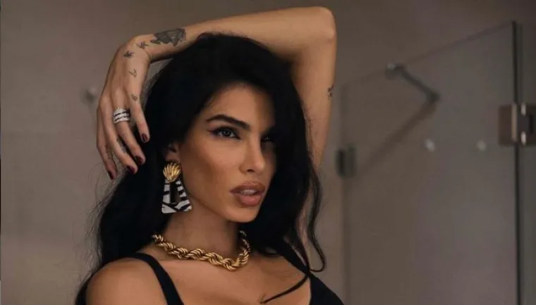 Prala  je aute, pa se udala za nogometaša: Supruga srpske zvijezde brutalnim fotkama podigla temperaturu do usijanja