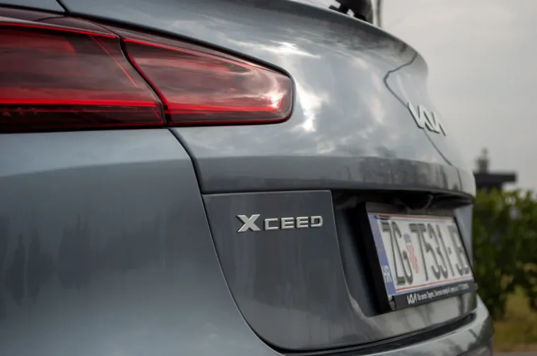 Ovo je nova Kia XCeed: Popularni crossover dobio je brojna unaprjeđenja, a stiže i s brutalnim paketom opreme