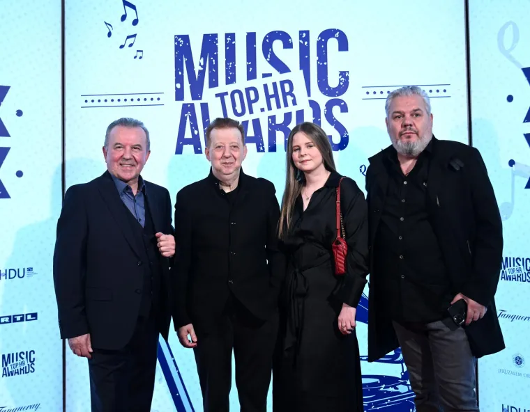 Trijumf Mije Dim&scaron;ić i Luke Nižetića: Top.hr Music Awards privukao estradnu kremu, a nije nedostajalo ni seksepila