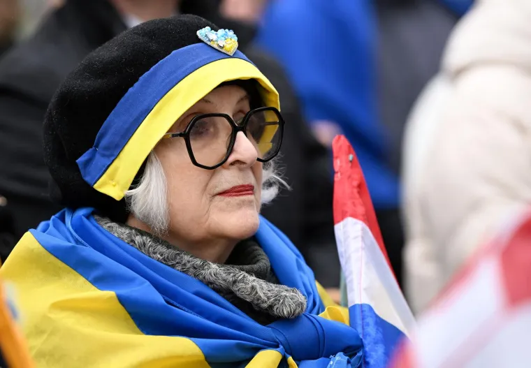 Suze, zastave i poruke,održan je skup podr&scaron;ke Ukrajini. Odazvali se brojni političari