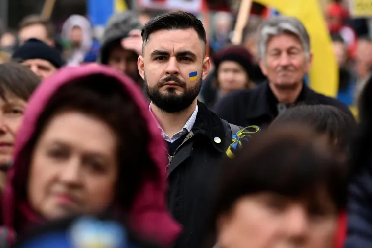 Suze, zastave i poruke,održan je skup podr&scaron;ke Ukrajini. Odazvali se brojni političari