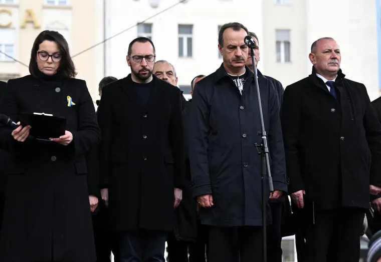 Gradonačelnik Zagreba Tomislav Tomašević, veleposlanik Ukrajine u Hrvatskoj Vasilj Kirilič, potpredsjednik Vlade i ministar branitelja Tomo Medved