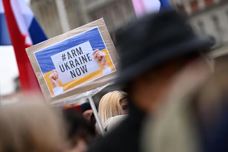 Skup podr&scaron;ke Ukrajini u Zagrebu: Plač, transparentni i snažne poruke; veleposlanik Kirilič: 'Đavao govori samo jednim jezikom'