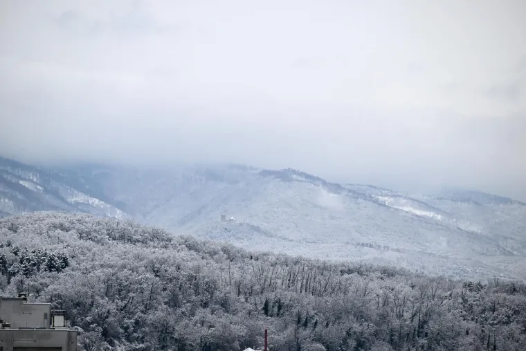 Snijeg zabijelio Zagreb, ali se brže topi nego &scaron;to je pao: Pogledajte kako je jutros izgledala metropola