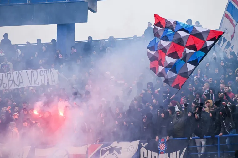Jeste li primijetili &scaron;to su napravili navijači na Maksimiru? Nakon ovog nema sumnje da će oba kluba biti kažnjena
