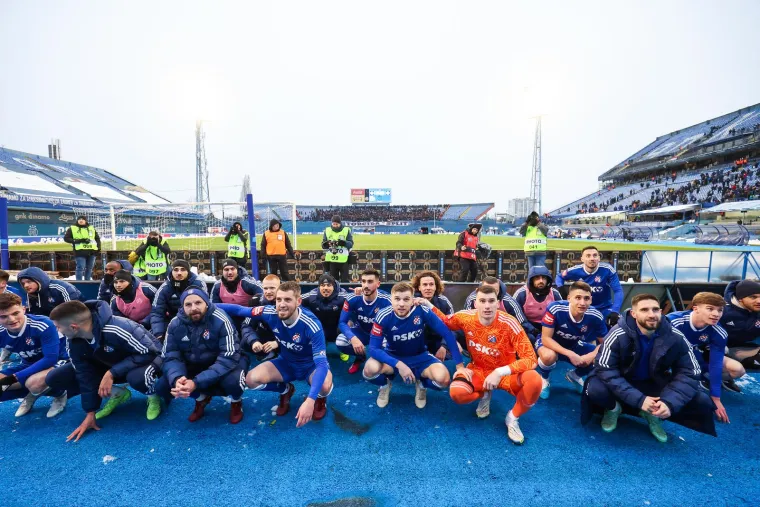 Nakon debakla na Maksimiru Torcida pjevala neočekivanu pjesmu igračima Hajduka