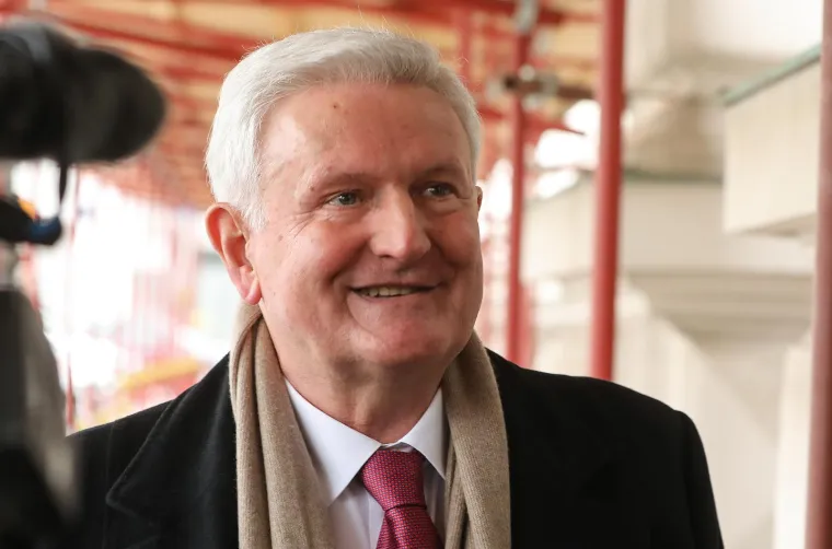 Pogledajte optimističnog  Todorića kako dolazi na optužno vijeće za Agrokor: 'Očekujem pobjedu'