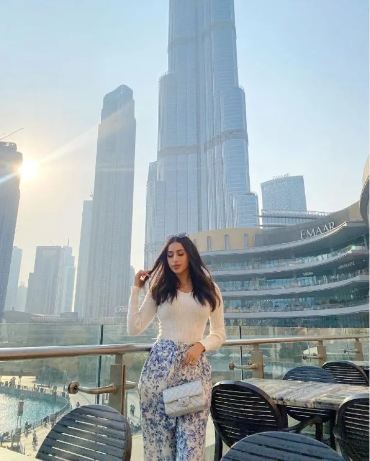 "Ovo je ludo, potro&scaron;ili ste vi&scaron;e od 188.000 eura u jednom danu. To je vi&scaron;e nego &scaron;to neke obitelji zarade u dvije godine. Vau", komentirala joj je jedna žena.