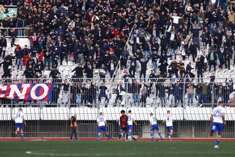 Najluđi grad na svitu: Evo kako je Torcida proslavila ulazak juniora u četvrtfinale Lige prvaka