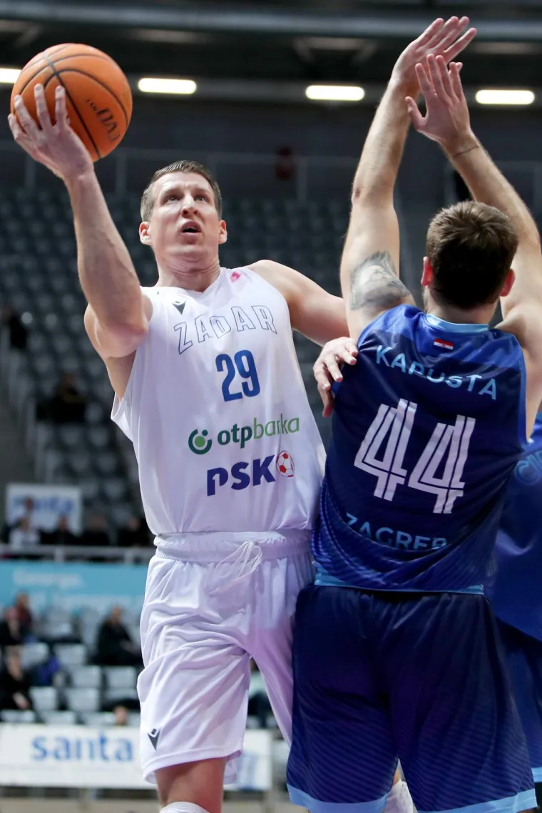 Zadar zamrznuo Cibonu na -15, fantastični Luka Božić briljirao 'triple-doubleom'