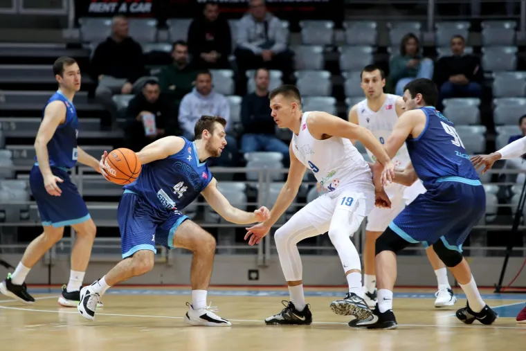 Zadar zamrznuo Cibonu na -15, fantastični Luka Božić briljirao 'triple-doubleom'