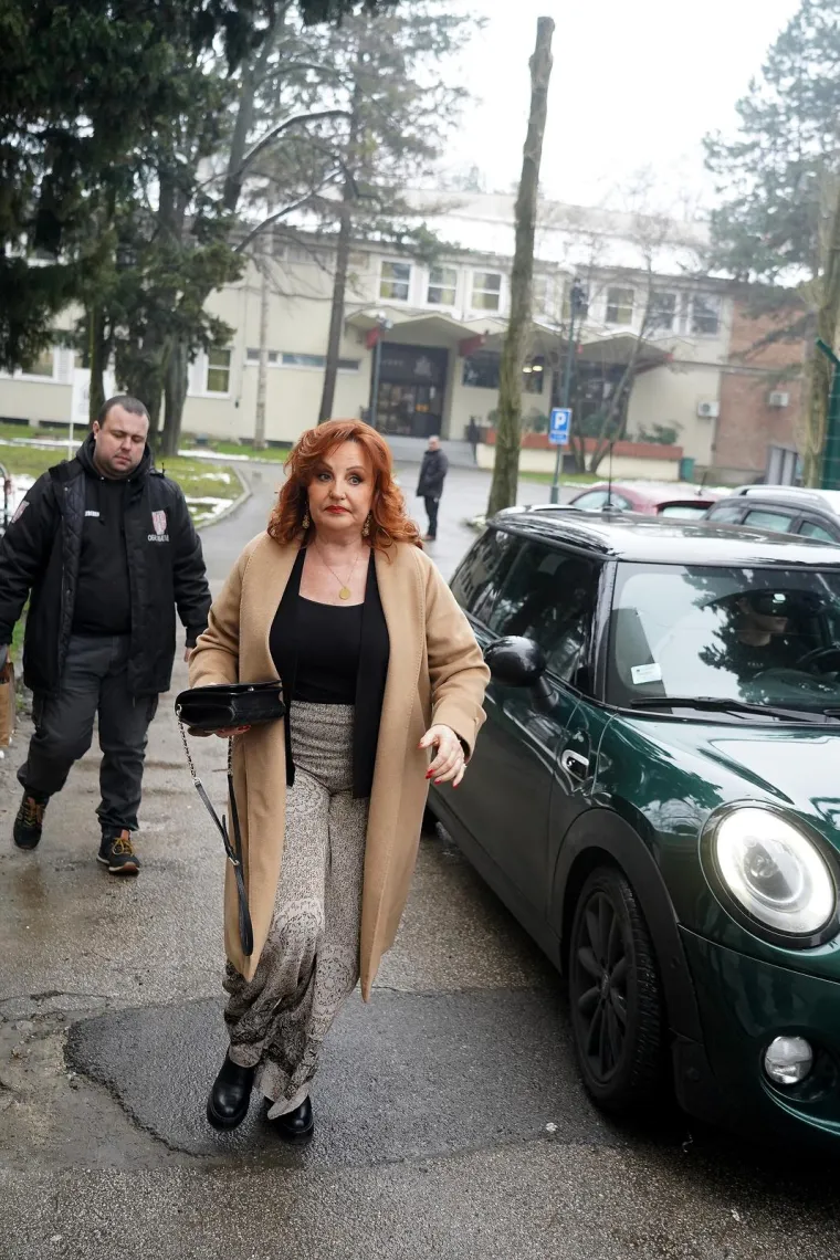 Svetlana Ražnatović Ceca iznenadila drastičnom promjenom imidža, rijetki su je prepoznali kad je stigla na snimanje