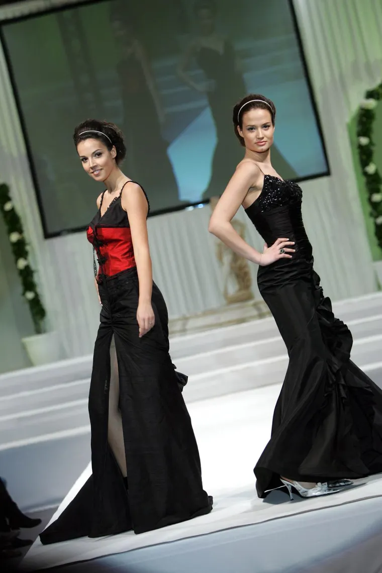 Pojavile se snimke Elle Dvornik prije prvih estetskih korekcija, pogledajte kako je izgledala sa 17 godina