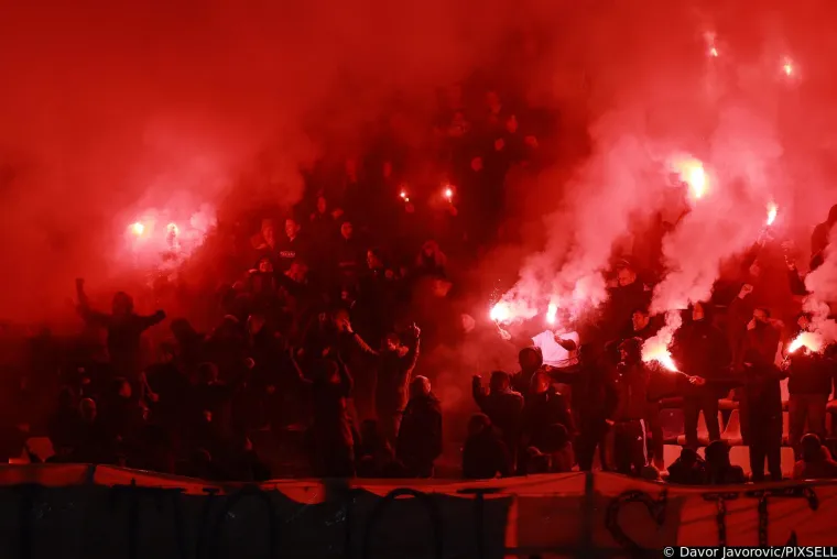 Emotivan potez koji će obići Hrvatsku: 16- godi&scaron;njaci u zagrljaju nakon utakmice, Vu&scaron;ković tje&scaron;io poraženog