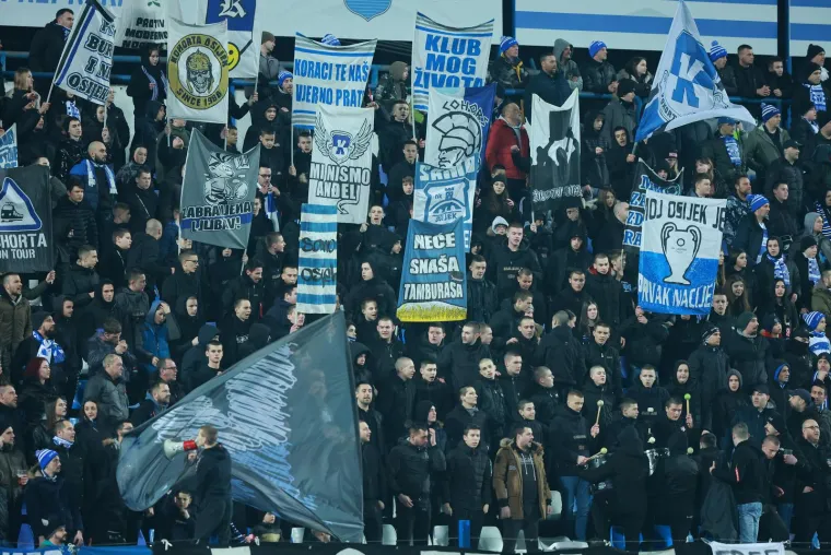 Tužan rođendan u Osijeku: Navijači nakon utakmice skandirali dvije riječi, igrači odbili njihov zahtjev
