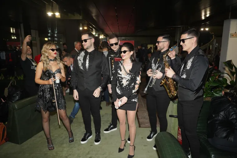 Chegi &amp; Braća Bluz Bend