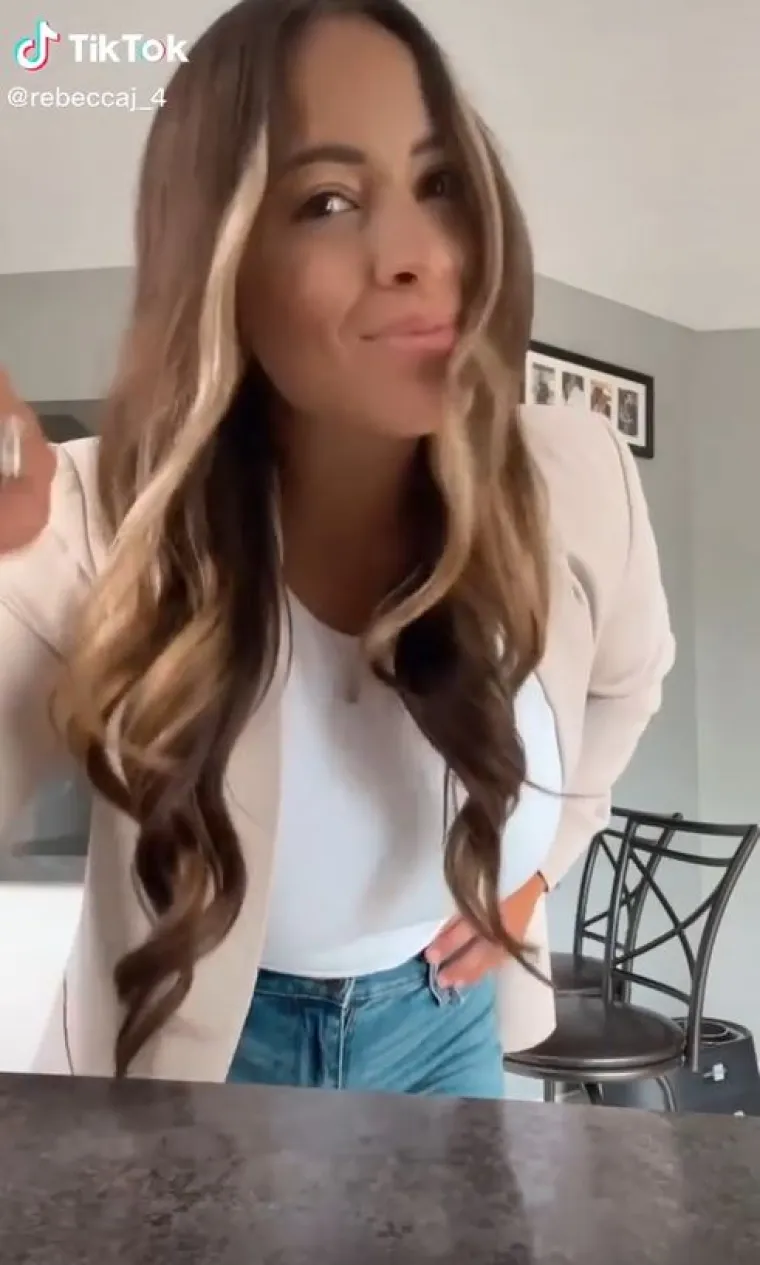 Rekla je: &quot;Cijeli ovaj proces je bio iznimno težak, pogotovo što sam bila tako mlada i željela trošiti novac, a nisam mogla izlaziti i raditi neke stvari, ali sada mogu raditi što god želim.&quot; 