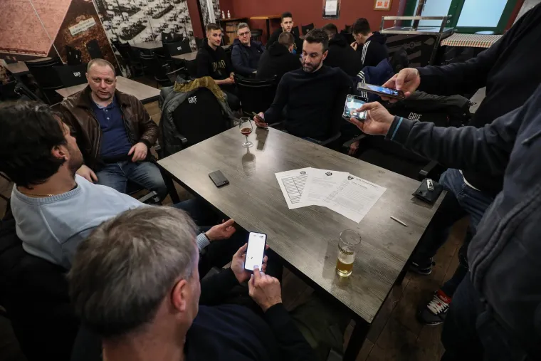 Kulminacija velike kampanje učlanjivanja u Dinamo uoči 'povijesne' Skup&scaron;tine dogodila se večeras u Zagrebu