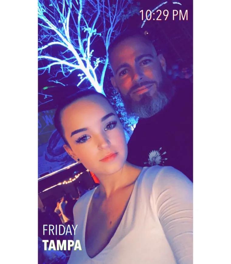 Odradio mamu pa se prebacio na kćer: 'To što sam se udala za bivšeg očuha najbolja mi je odluka u životu'