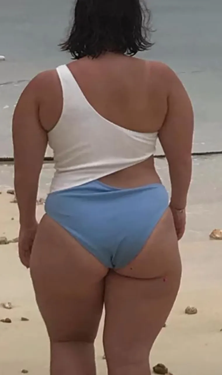 Unatoč tome što se trudila hraniti zdravo, Brittany je rekla da ima užasne navike prejedanja te bi bila na dijeti samo da smanji kilažu, ali bi joj se sve ponovno vratilo.