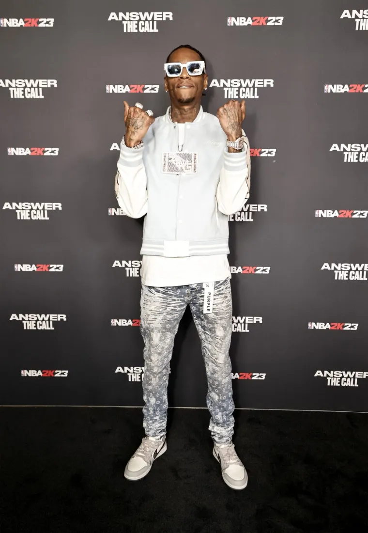 Reper Soulja Boy slučajno je objavio sliku svog najintimnijeg dijela na Tumblru još 2012. Dok su neki nagađali da je on to učinio u sklopu svoje promotivne kampanje za uradak &quot;Young and Flexin&quot;, on se ispričao i kazao da je to bilo slučajno.