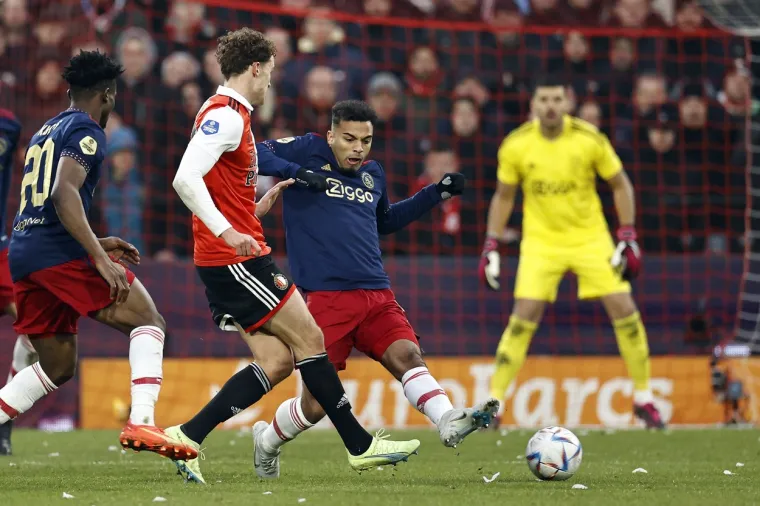 12. Ajax - Feyenoord

