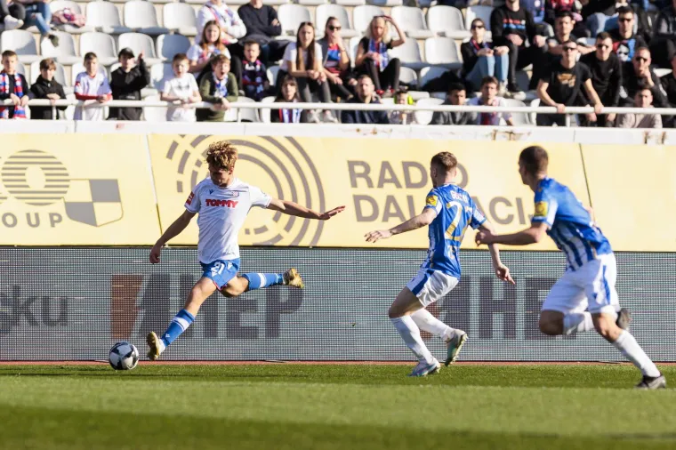 Prvo su 'torcida&scaron;i' digli bombastičnu poruku ba&scaron; negdje kad su dobili gol, a nakon bolnog poraza &scaron;okirali su svoje igrače rijetko viđenim potezom