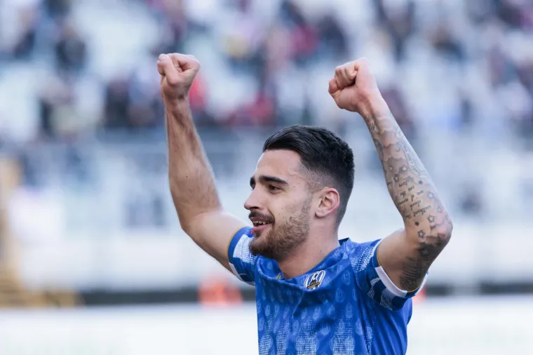 Prvo su 'torcida&scaron;i' digli bombastičnu poruku ba&scaron; negdje kad su dobili gol, a nakon bolnog poraza &scaron;okirali su svoje igrače rijetko viđenim potezom