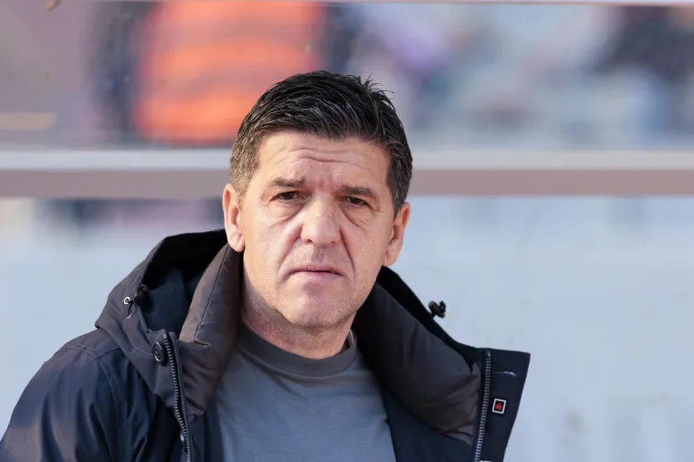 Prvo su 'torcida&scaron;i' digli bombastičnu poruku ba&scaron; negdje kad su dobili gol, a nakon bolnog poraza &scaron;okirali su svoje igrače rijetko viđenim potezom