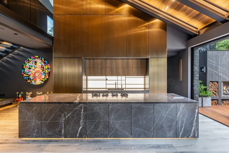 Zna se koliko vlasnik traži: Zavirite u zapanjujuću vilu sa sedam spavaćih soba u privatnoj slijepoj ulici