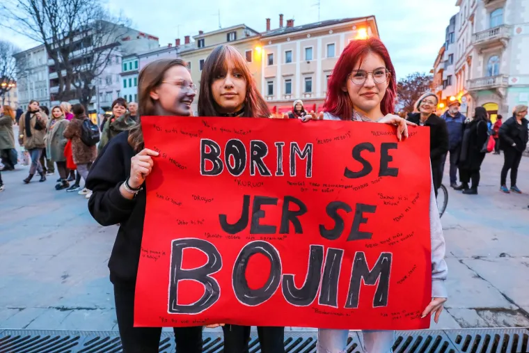 Poruke žena s Noćnog mar&scaron;a: 'Ni&scaron;ta kontra klita. &Scaron;trajk u kuhinji, &scaron;trajk na ulici!'
