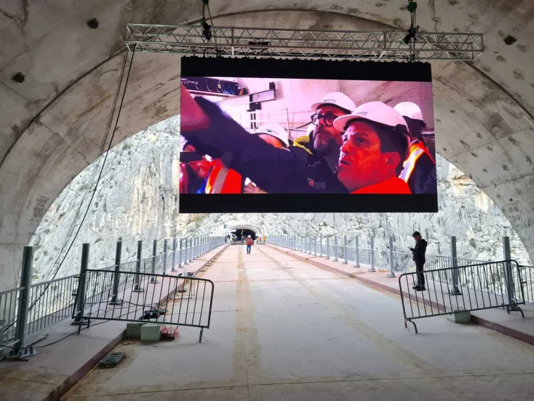 Spojen most iznad Omiša, stigao i premijer