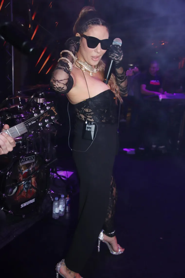 Ana Nikolić 'zapalila' zagrebački klub: Srpsku pjevačicu slušale su Severina i Soraja Vučelić