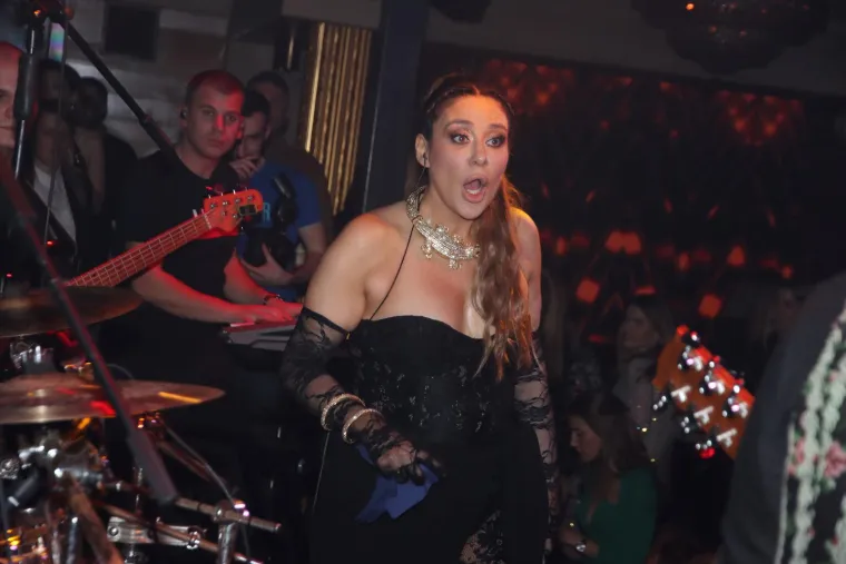 Ana Nikolić 'zapalila' zagrebački klub: Srpsku pjevačicu slušale su Severina i Soraja Vučelić