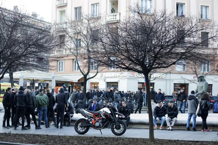 Boysi se okupili pred Sheratonom, ovo je najvažniji dan za Dinamo od 2000. godine