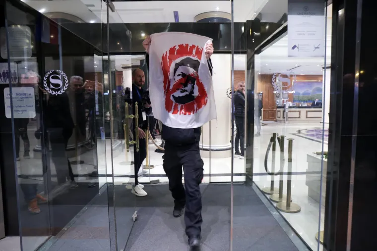 Lik Zdravka Mamića osvanuo u Sheratonu nakon skupštine, a nećete vjerovati tko je zaslužan za to