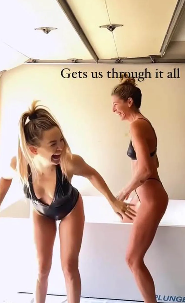 Slavna glumica brčkala se s frendicom u jacuzziju, a sestre Kardashian se natjecale koja će pokazati više kože